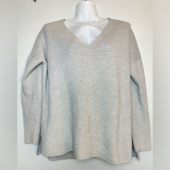 Babaton Grey 100% Merino Wool Sweater Oversized Chunky Quite Luxury S/M/L - Picture 1 of 9
